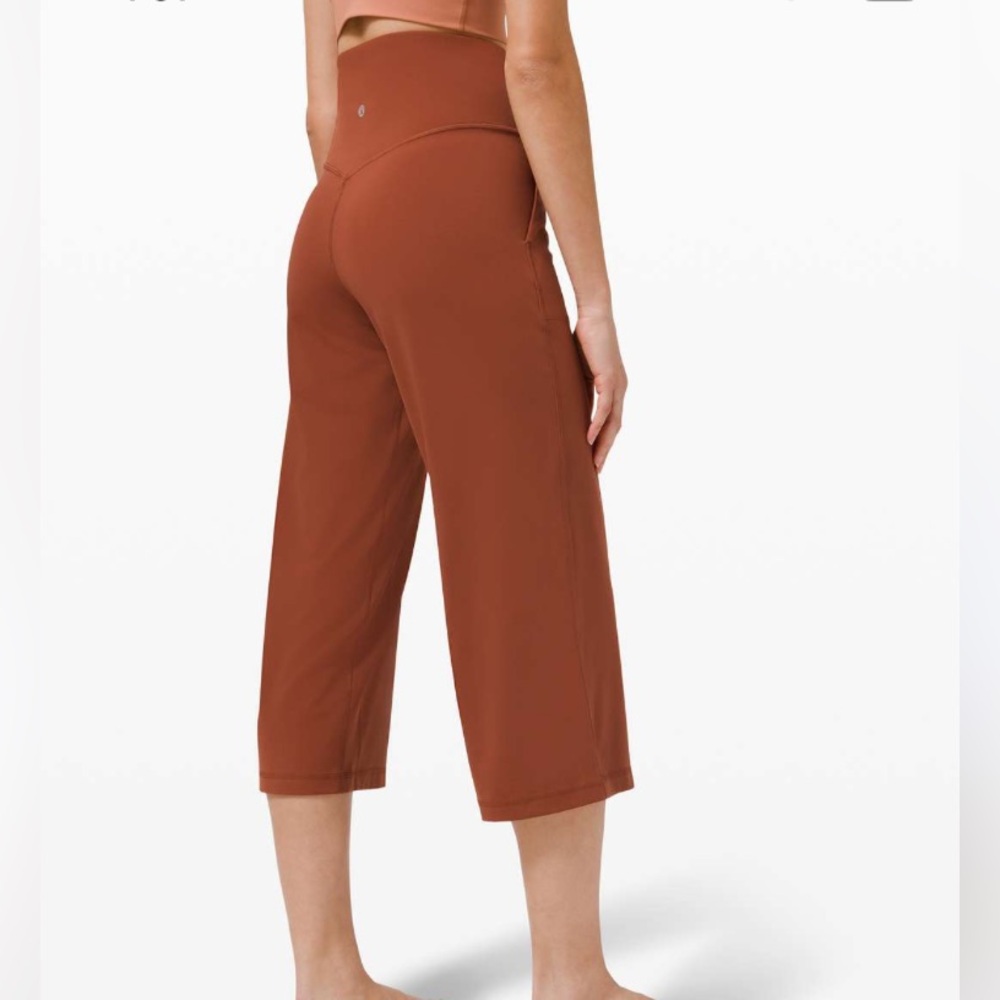 Lululemon Align Wide Leg Super-High-Rise Crop